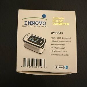 Fingertip Pulse Oximeter - Blood oxygen saturation monitor | INNOVO